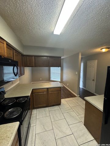 4906 Ali Ave Apt 4, San Antonio, TX 78229