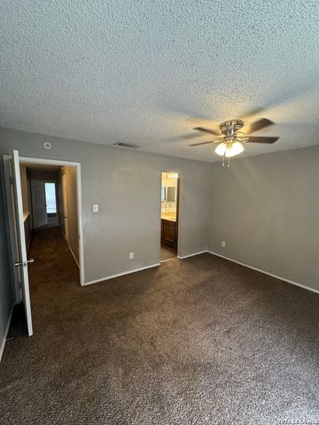 4906 Ali Ave Apt 4, San Antonio, TX 78229