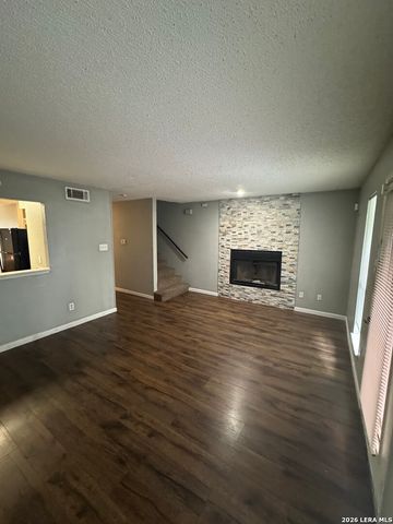 4906 Ali Ave Apt 4, San Antonio, TX 78229