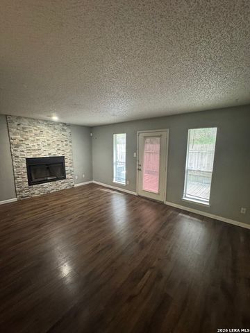 4906 Ali Ave Apt 4, San Antonio, TX 78229
