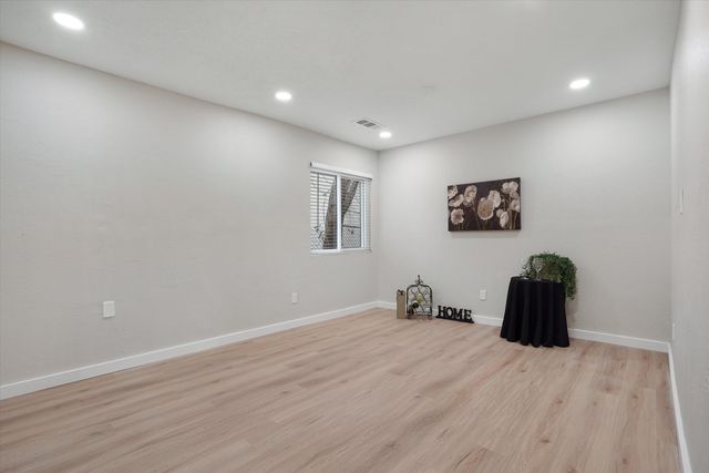 2201 William Street SE, Albuquerque, NM 87102