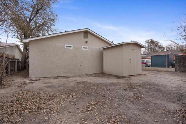 2201 William Street SE, Albuquerque, NM 87102