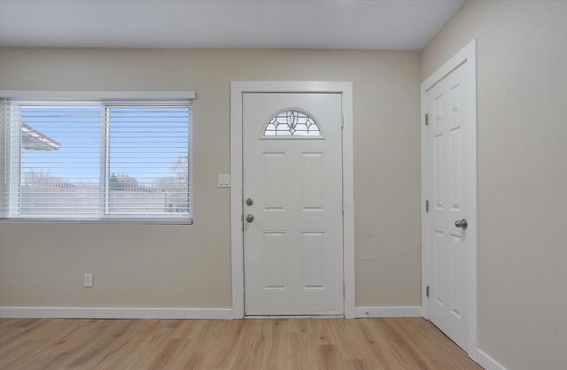 2201 William Street SE, Albuquerque, NM 87102