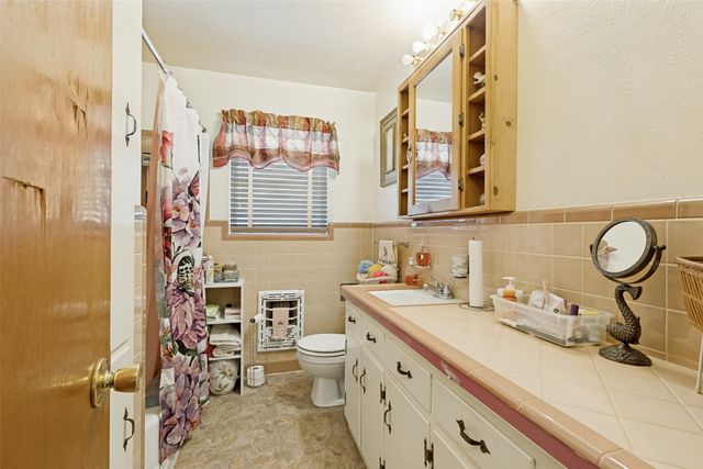1012 Rosebud Drive, Azle, TX 76020