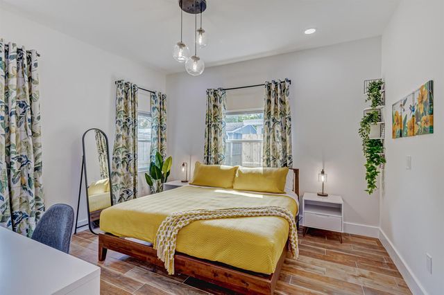 721 Franklin Road, West Palm Beach, FL 33405