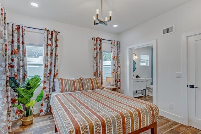 721 Franklin Road, West Palm Beach, FL 33405
