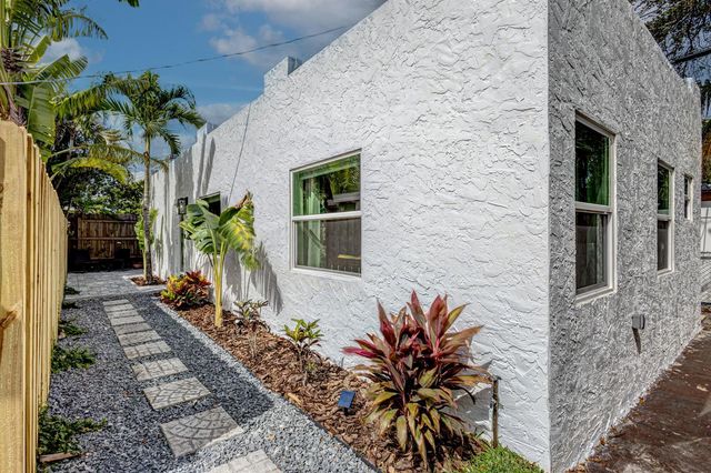 721 Franklin Road, West Palm Beach, FL 33405