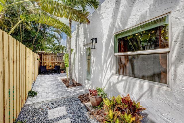 721 Franklin Road, West Palm Beach, FL 33405
