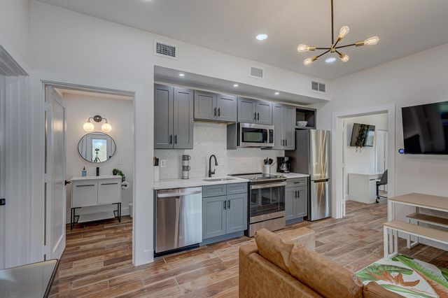 721 Franklin Road, West Palm Beach, FL 33405