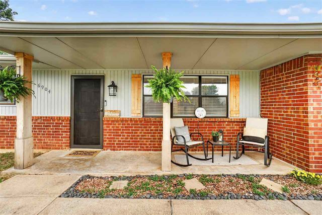 6904 NW Ferris Pl, Lawton, OK 73505