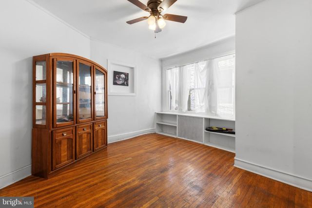6211 WAYNE AVE, Philadelphia, PA 19144