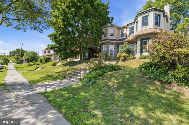 6211 WAYNE AVE, Philadelphia, PA 19144