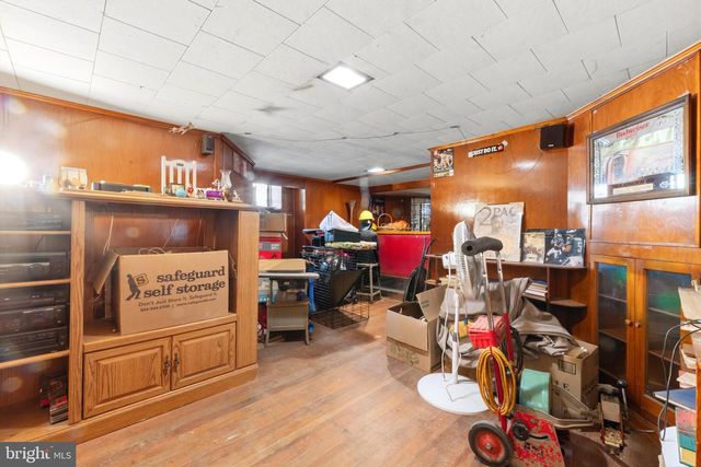 6211 WAYNE AVE, Philadelphia, PA 19144