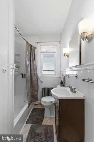 6211 WAYNE AVE, Philadelphia, PA 19144