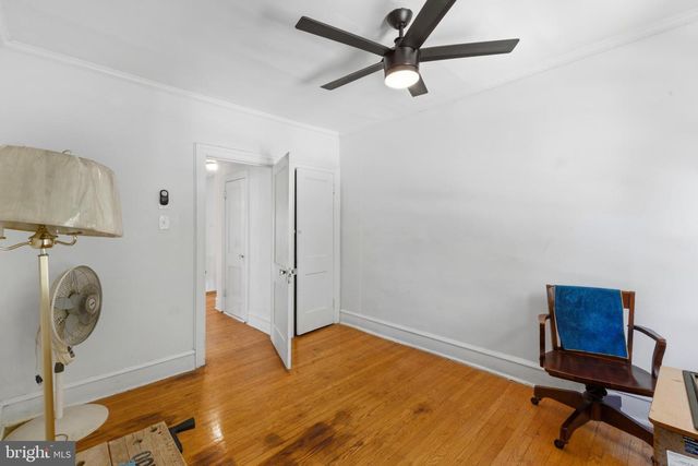 6211 WAYNE AVE, Philadelphia, PA 19144