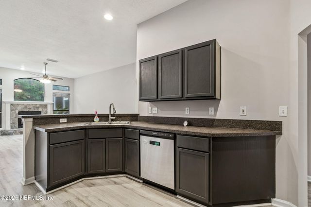 2770 CRUMPLEHORN Lane, Orange Park, FL 32073