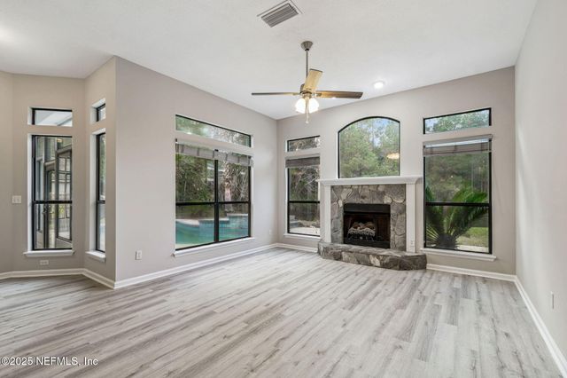 2770 CRUMPLEHORN Lane, Orange Park, FL 32073