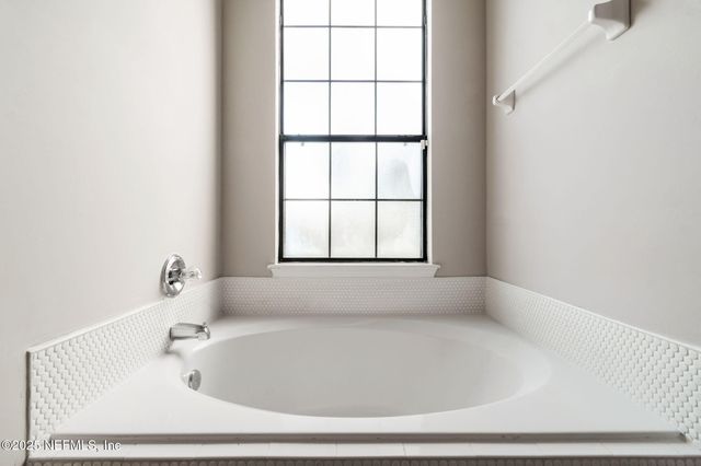 2770 CRUMPLEHORN Lane, Orange Park, FL 32073