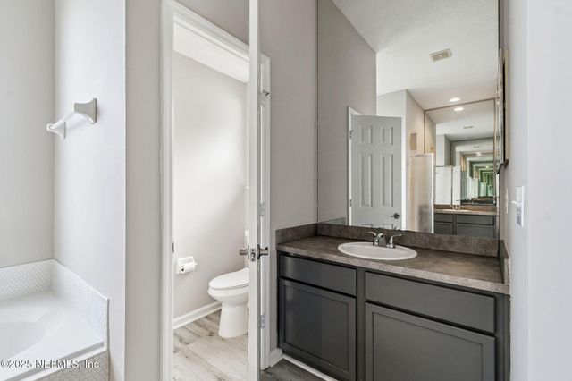 2770 CRUMPLEHORN Lane, Orange Park, FL 32073