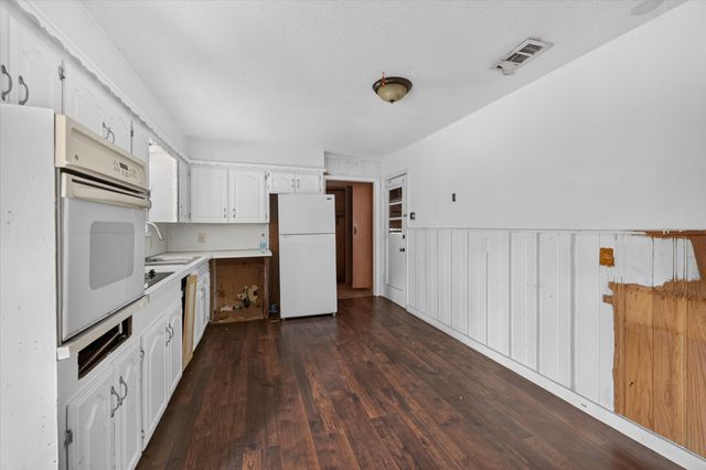 2620 Greenland Drive, Mesquite, TX 75150