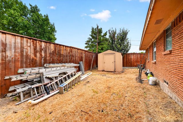 2620 Greenland Drive, Mesquite, TX 75150