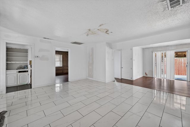 2620 Greenland Drive, Mesquite, TX 75150