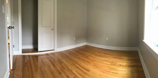 6 Saint James Pl 6, Boston, MA 02119