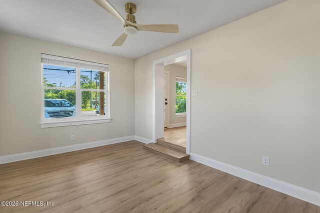 2614 LEONID Road, Jacksonville, FL 32218