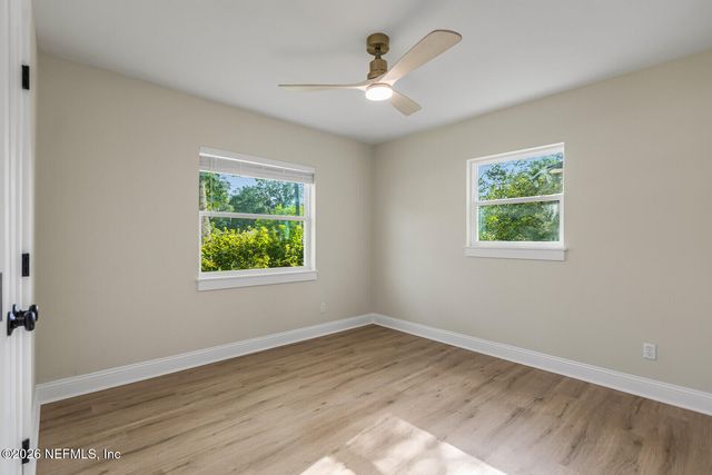 2614 LEONID Road, Jacksonville, FL 32218