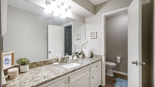 129 Capetown, Conroe, TX 77356