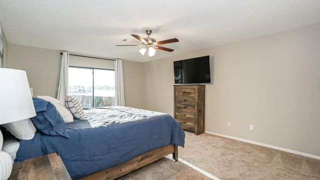 129 Capetown, Conroe, TX 77356