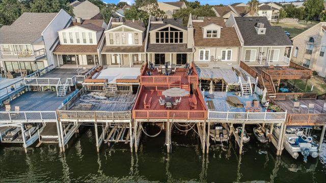 129 Capetown, Conroe, TX 77356