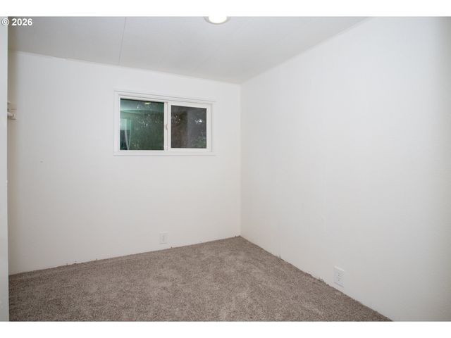 5170 GRAND Ave 38, Florence, OR 97439