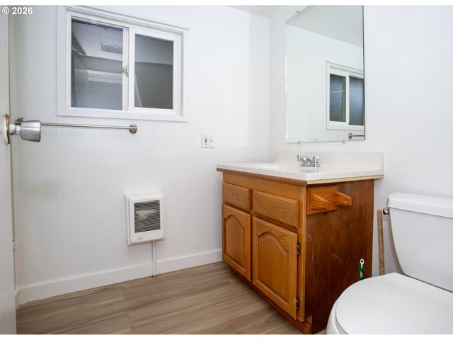 5170 GRAND Ave 38, Florence, OR 97439