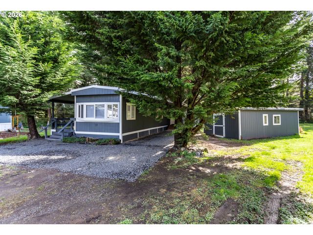 5170 GRAND Ave 38, Florence, OR 97439