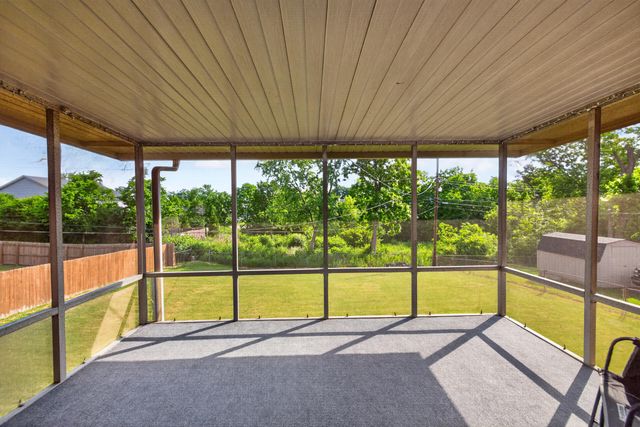 13 Lakeview Drive, Winchester, KY 40391