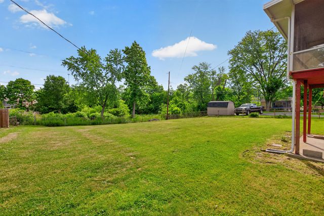 13 Lakeview Drive, Winchester, KY 40391