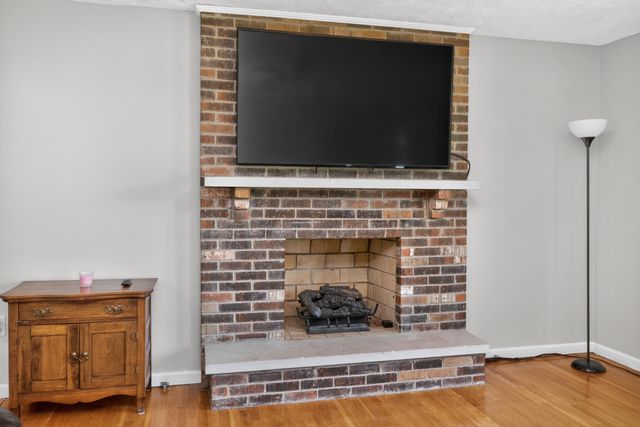 13 Lakeview Drive, Winchester, KY 40391