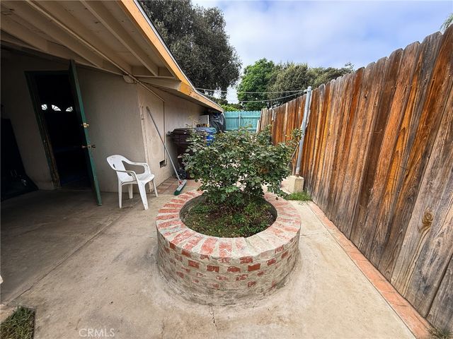 6712 La Jolla, Riverside, CA 92504