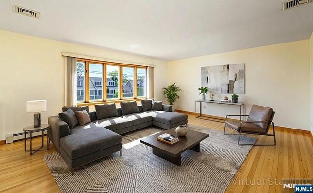 147 11th Street, Wood Ridge, NJ 07075