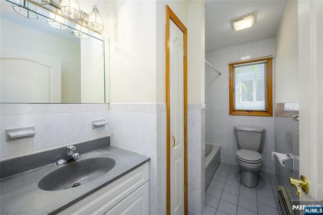 147 11th Street, Wood Ridge, NJ 07075