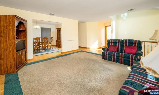 147 11th Street, Wood Ridge, NJ 07075