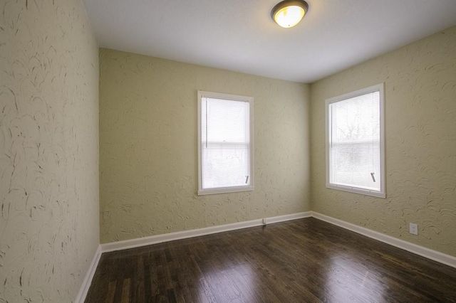 1340 S Main Street, Independence, MO 64055