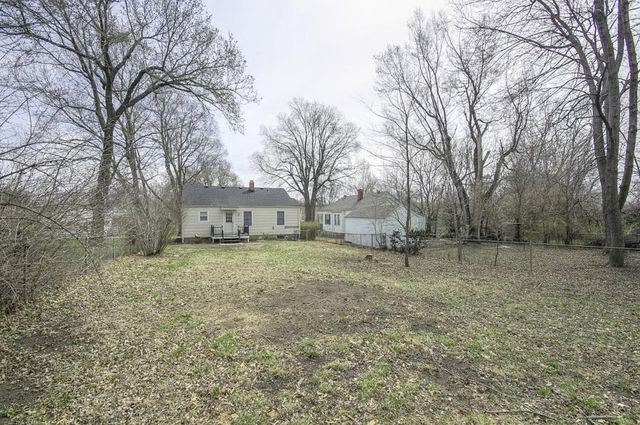 1340 S Main Street, Independence, MO 64055