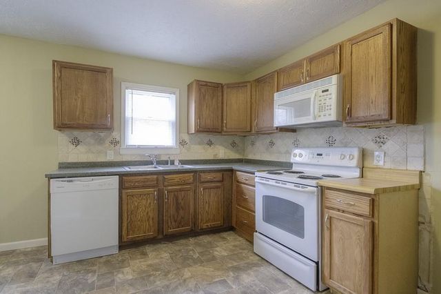 1340 S Main Street, Independence, MO 64055