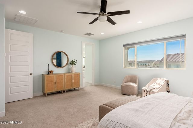 3413 E CREST Lane, Phoenix, AZ 85050