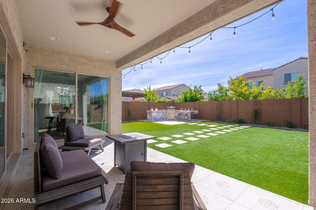 3413 E CREST Lane, Phoenix, AZ 85050