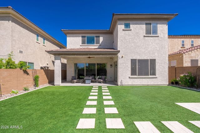 3413 E CREST Lane, Phoenix, AZ 85050