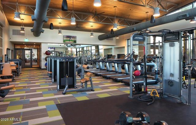 3413 E CREST Lane, Phoenix, AZ 85050