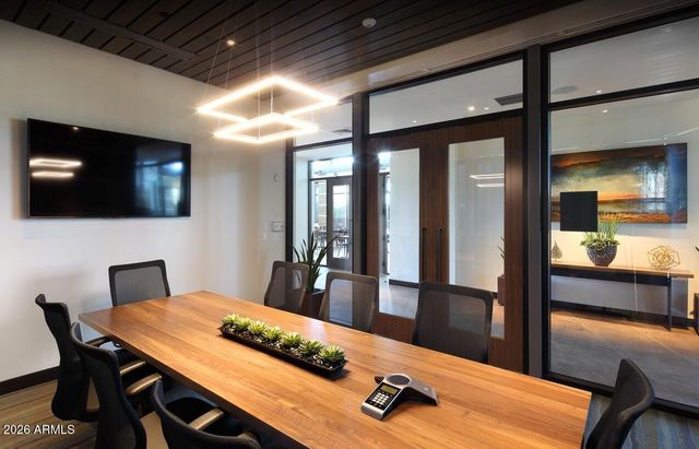 3413 E CREST Lane, Phoenix, AZ 85050